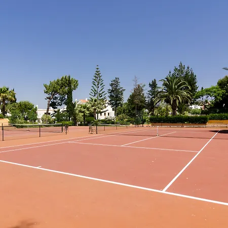 Lejlighedshotel Alfagar 4*