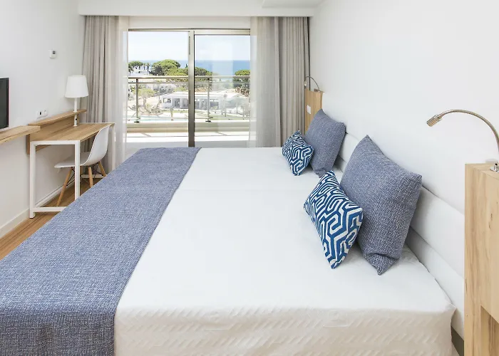 Apartmanhotel Alfagar 4*