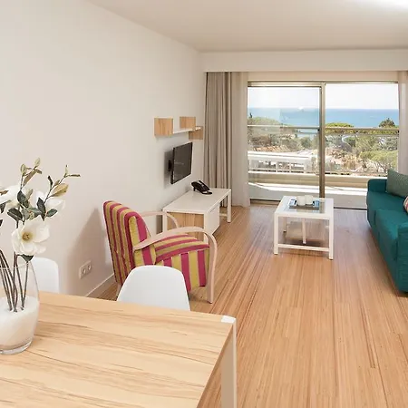 Alfagar Aparthotel 4*